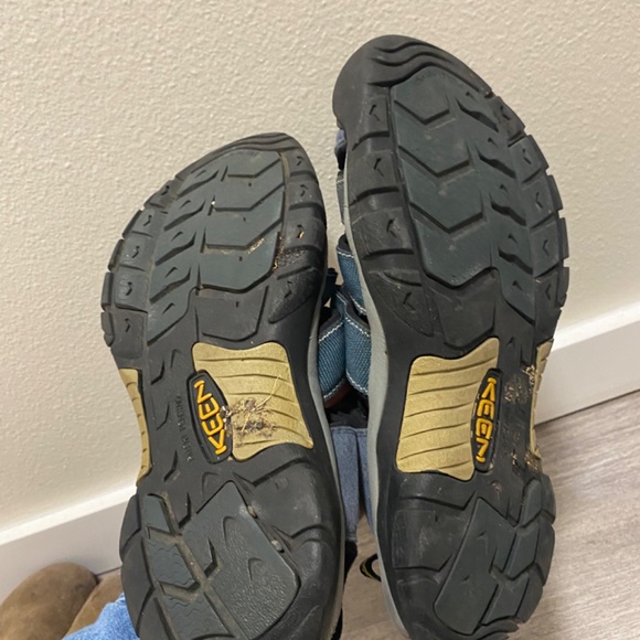 Keen Size 11.5 Men’s Blue Sandals. main image 7